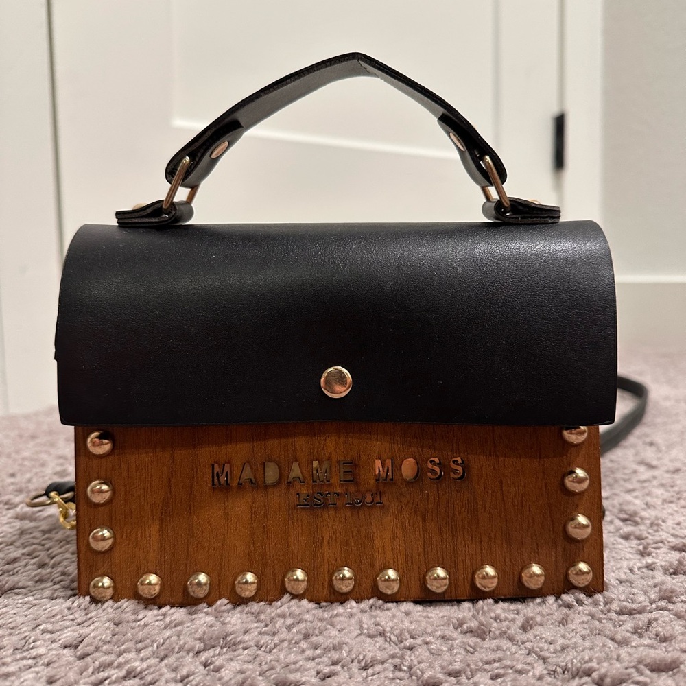 Small Handbag (Madame Moss)